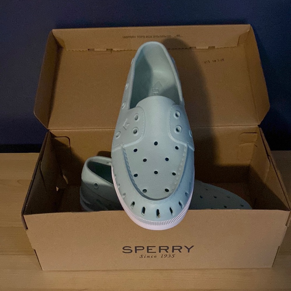 Sperry Float